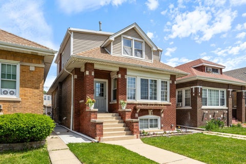 Tiny photo for 5136 W George Street, Chicago, IL 60641 (MLS # 12664724)