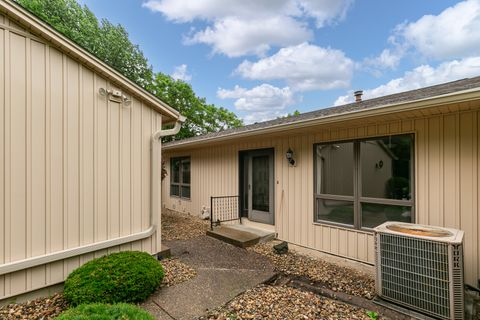 Photo of 3362 Park 16th Street #0, Moline, IL 61265 (MLS # 12677108)