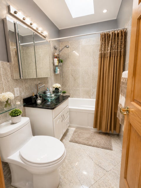 Tiny photo for 4603 KOLZE Avenue, Schiller Park, IL 60176 (MLS # 12717315)