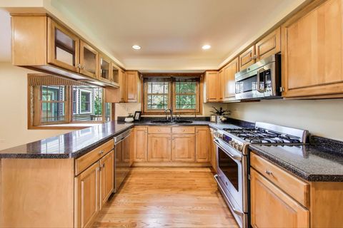 Tiny photo for 1601 Saddle Hill Road, Green Oaks, IL 60048 (MLS # 12430789)