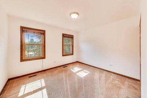 Tiny photo for 1601 Saddle Hill Road, Green Oaks, IL 60048 (MLS # 12430789)