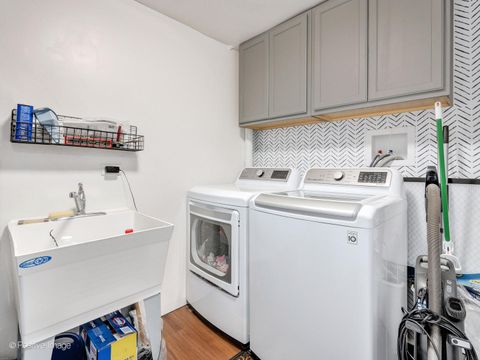 Tiny photo for 325 W Park Avenue, Wheaton, IL 60189 (MLS # 12517708)