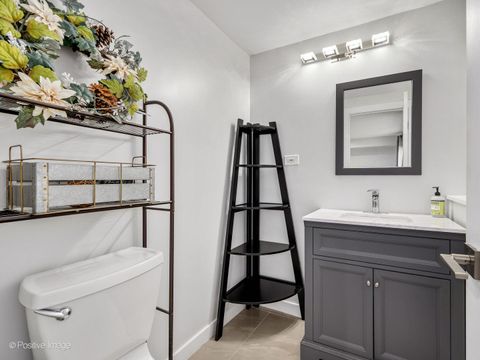 Tiny photo for 325 W Park Avenue, Wheaton, IL 60189 (MLS # 12517708)