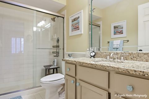 Tiny photo for 890 Shoreline Road #9320, Lake Barrington, IL 60010 (MLS # 12592622)