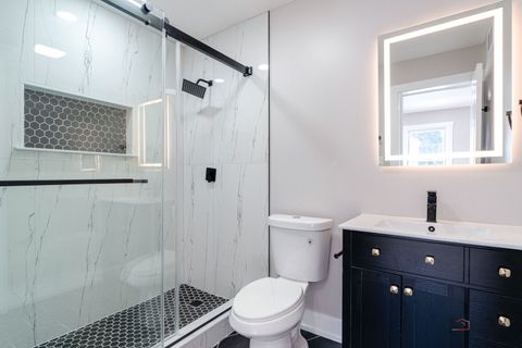 Tiny photo for 119 S Pine Street, Mount Prospect, IL 60056 (MLS # 12551938)