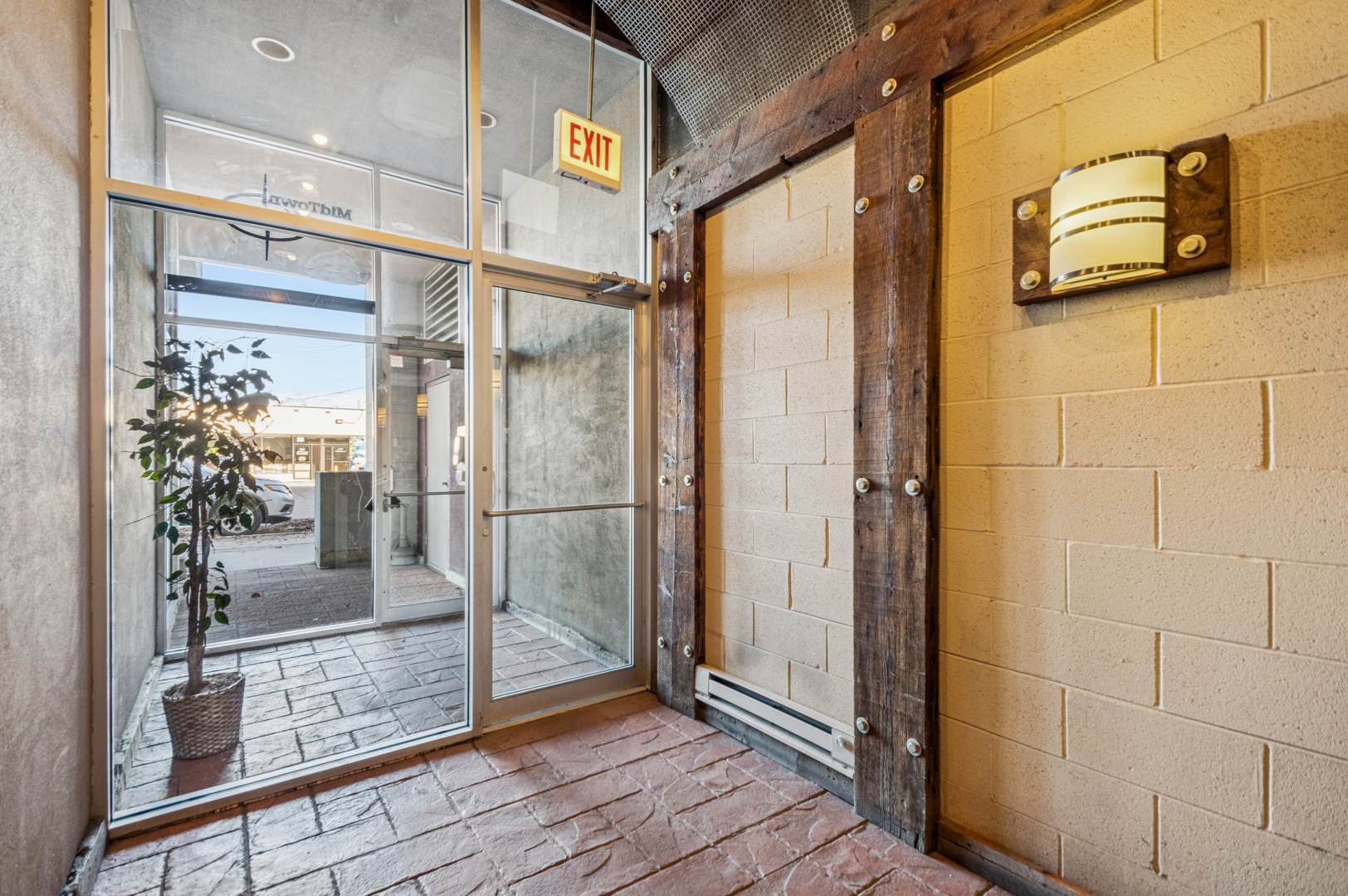 2356 N Elston Avenue 205