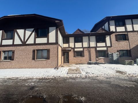 Photo of 2807 Glenwood Lansing Road #211, Lynwood, IL 60411 (MLS # 12557635)