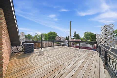 Tiny photo for 6710 W Forest Preserve Drive, Harwood Heights, IL 60706 (MLS # 12673278)