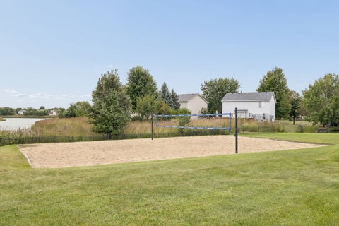 Tiny photo for 2828 Rebecca Court, Montgomery, IL 60538 (MLS # 12762050)