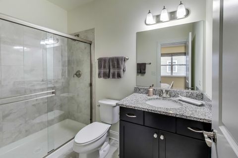 Tiny photo for 557 N Myrtle Avenue, Elmhurst, IL 60126 (MLS # 12486360)