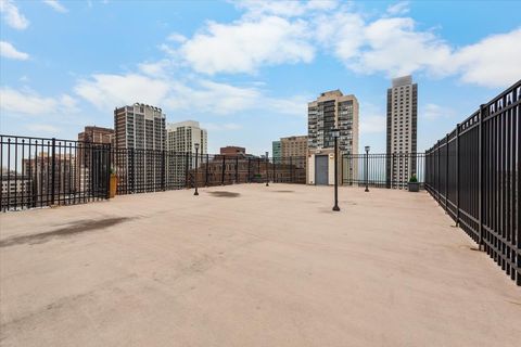 Tiny photo for 450 W Briar Place #11A, Chicago, IL 60657 (MLS # 12590669)