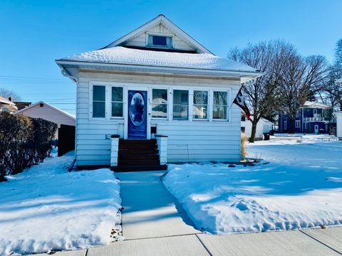 817 N 7th Street Rochelle IL 61068