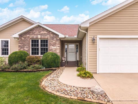 Tiny photo for 208 Whitetail Lane, Hudson, IL 61748 (MLS # 12728743)