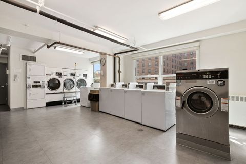 Tiny photo for 3180 N Lake Shore Drive #13C, Chicago, IL 60657 (MLS # 12473611)