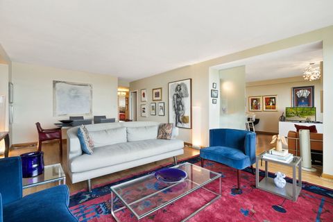 Tiny photo for 3180 N Lake Shore Drive #13C, Chicago, IL 60657 (MLS # 12473611)