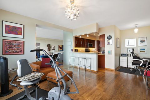 Tiny photo for 3180 N Lake Shore Drive #13C, Chicago, IL 60657 (MLS # 12473611)