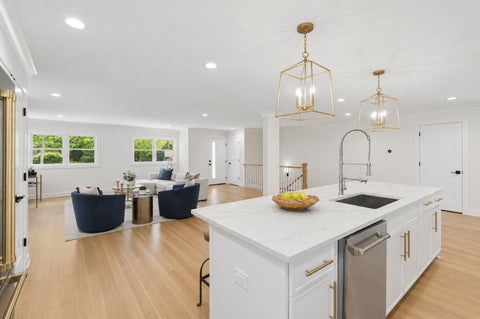 Tiny photo for 910 Glenview Road, Glenview, IL 60025 (MLS # 12651628)