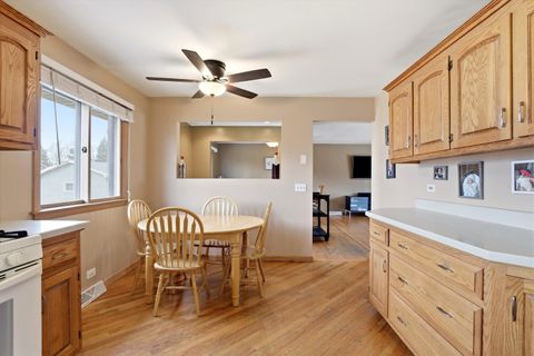 Tiny photo for 130 N Horner Lane, Mount Prospect, IL 60056 (MLS # 12610593)