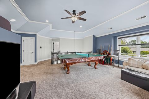 Tiny photo for 130 S Elm Tree Lane, Elmhurst, IL 60126 (MLS # 12453636)