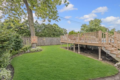 Tiny photo for 130 S Elm Tree Lane, Elmhurst, IL 60126 (MLS # 12453636)