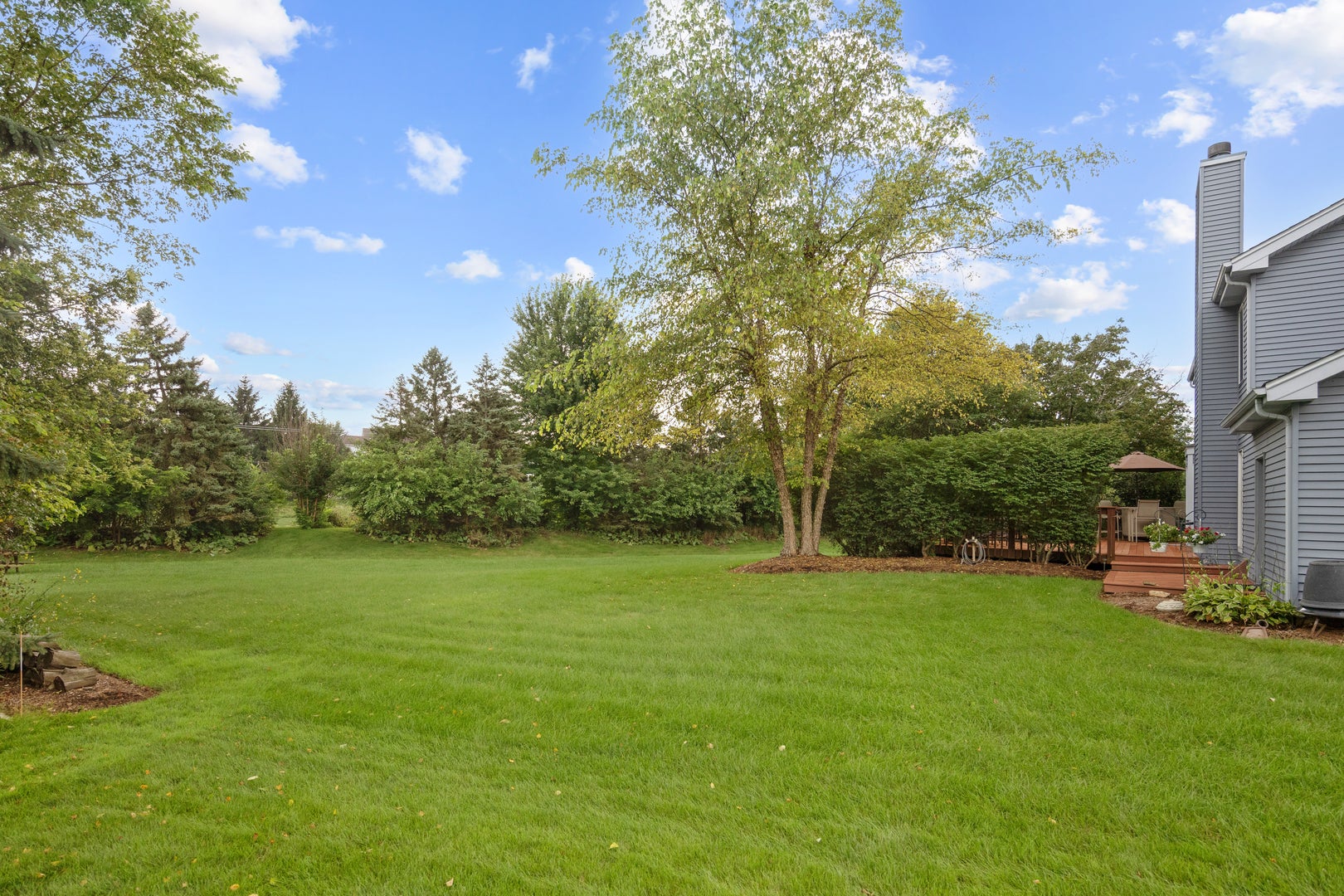 2877 Sarah Court