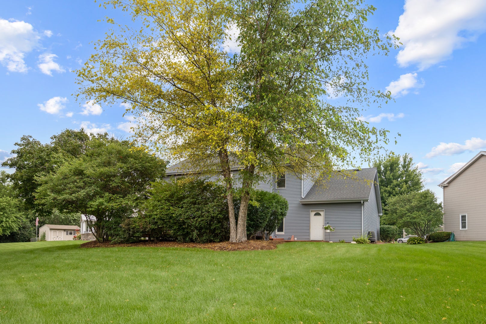 2877 Sarah Court