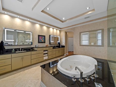 Tiny photo for 2048 Valor Court, Glenview, IL 60026 (MLS # 12630917)