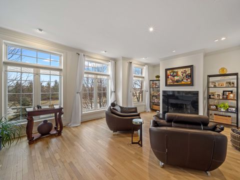 Tiny photo for 2048 Valor Court, Glenview, IL 60026 (MLS # 12630917)