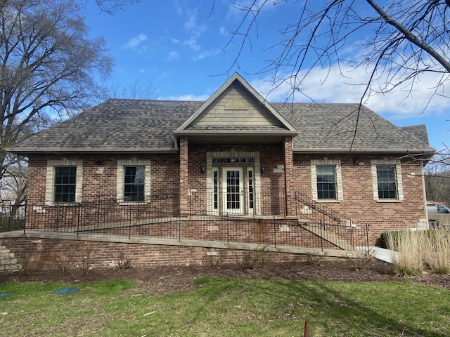 220 Channahon Street