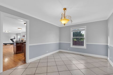 Tiny photo for 270 E Armitage Avenue, Addison, IL 60101 (MLS # 12660709)