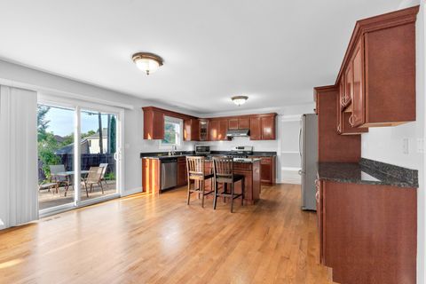 Tiny photo for 270 E Armitage Avenue, Addison, IL 60101 (MLS # 12660709)