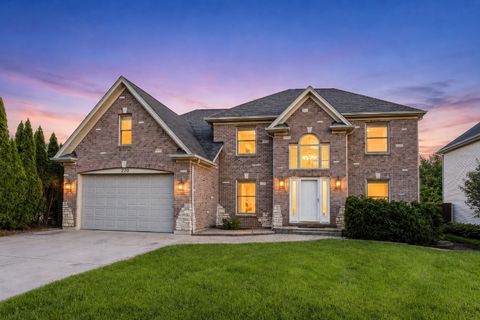 Photo of 270 E Armitage Avenue, Addison, IL 60101 (MLS # 12660709)