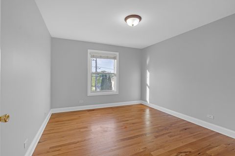 Tiny photo for 270 E Armitage Avenue, Addison, IL 60101 (MLS # 12660709)