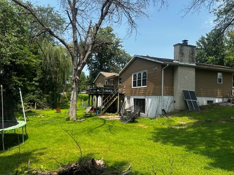 Tiny photo for 5 Valley View Drive, Blue Grass, IA 52726 (MLS # 12582923)