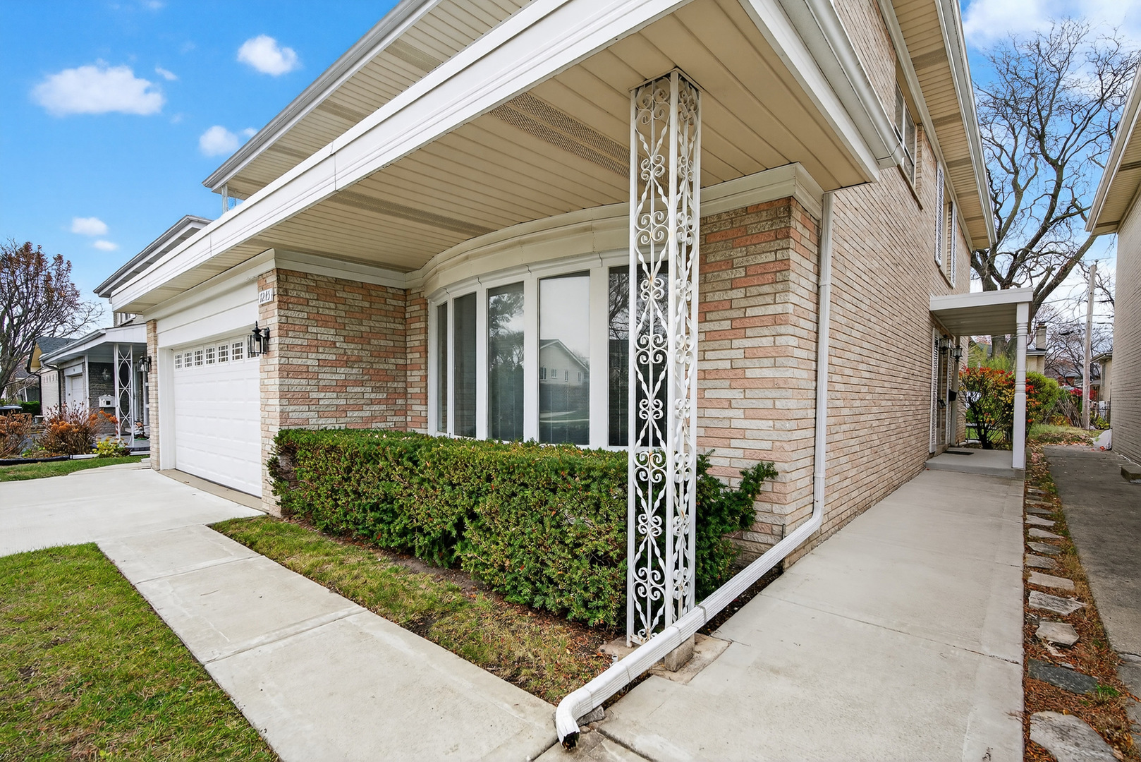 7245 N Kostner Avenue