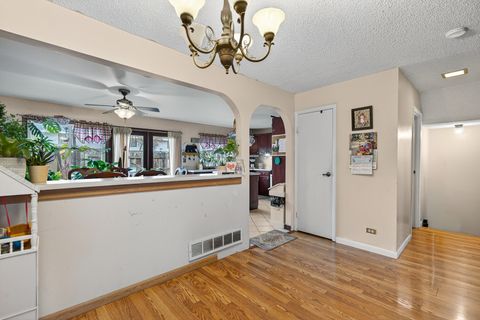 Tiny photo for 5525 Pebblebeach Drive, Hanover Park, IL 60133 (MLS # 12514565)