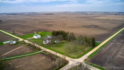 Tiny photo for 7930 E Line Road, Kirkland, IL 60146 (MLS # 12613864)