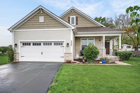 Tiny photo for 777 W Fairway Drive, Addison, IL 60101 (MLS # 12631102)