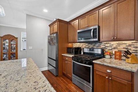 Tiny photo for 777 W Fairway Drive, Addison, IL 60101 (MLS # 12631102)