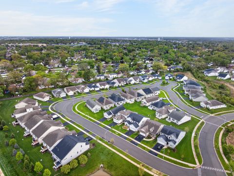 Tiny photo for 777 W Fairway Drive, Addison, IL 60101 (MLS # 12631102)