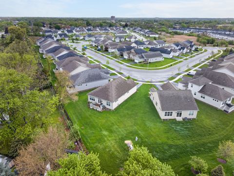 Tiny photo for 777 W Fairway Drive, Addison, IL 60101 (MLS # 12631102)
