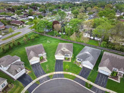 Tiny photo for 777 W Fairway Drive, Addison, IL 60101 (MLS # 12631102)
