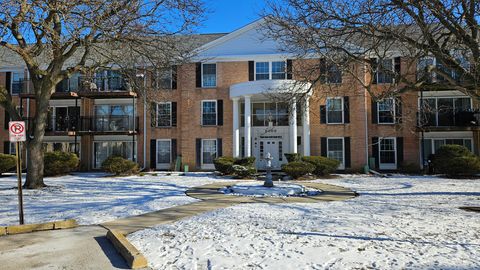 A home in Rolling Meadows