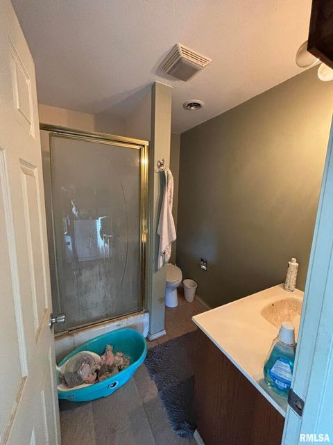 Tiny photo for 3152 Hotze Road, Salem, IL 62881 (MLS # EB460203)