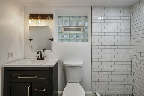 Tiny photo for 6845 S Saint Lawrence Avenue, Chicago, IL 60637 (MLS # 12525088)