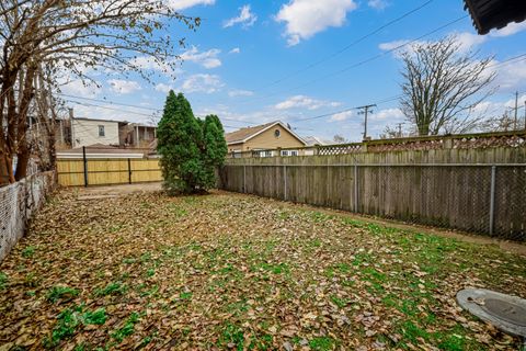 Tiny photo for 6845 S Saint Lawrence Avenue, Chicago, IL 60637 (MLS # 12525088)