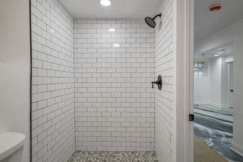 Tiny photo for 6845 S Saint Lawrence Avenue, Chicago, IL 60637 (MLS # 12525088)