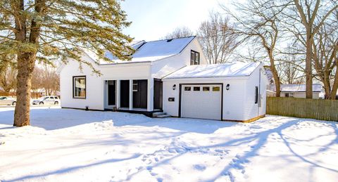 A home in Fairbury