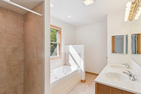 Tiny photo for 25455 W Greenview Avenue W, Antioch, IL 60002 (MLS # 12500101)