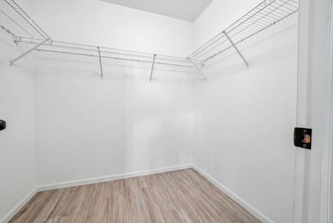 Tiny photo for 1462 Legacy Drive #315-4, DeKalb, IL 60115 (MLS # 12537881)